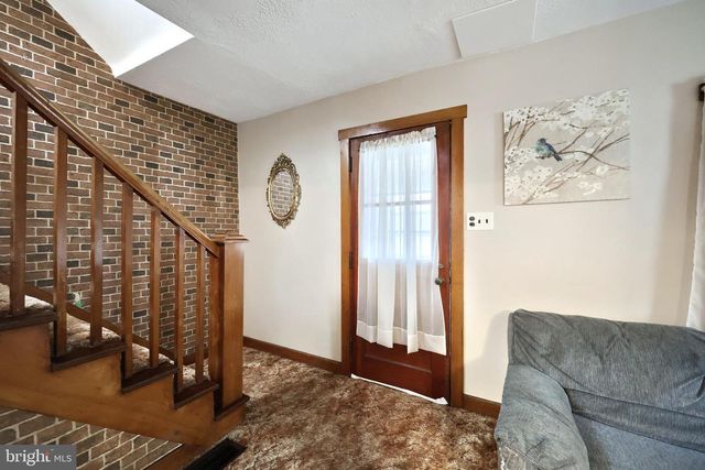 2783 GLEN ROCK RD, Glen Rock, PA 17327