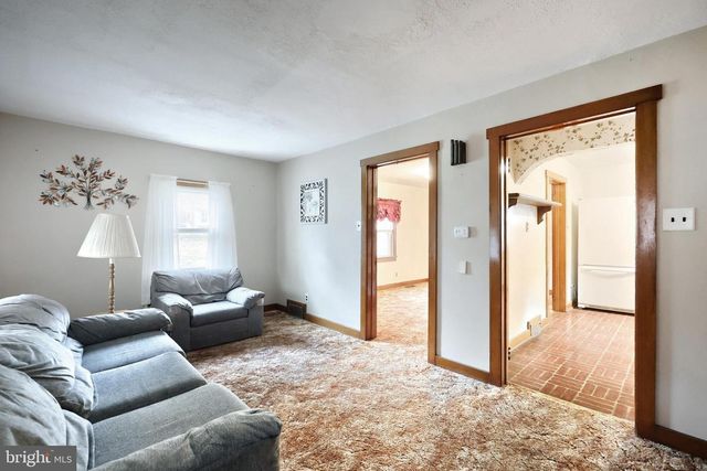 2783 GLEN ROCK RD, Glen Rock, PA 17327