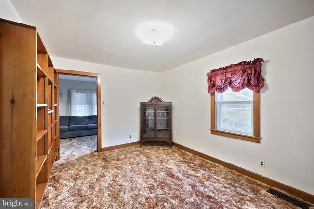 2783 GLEN ROCK RD, Glen Rock, PA 17327