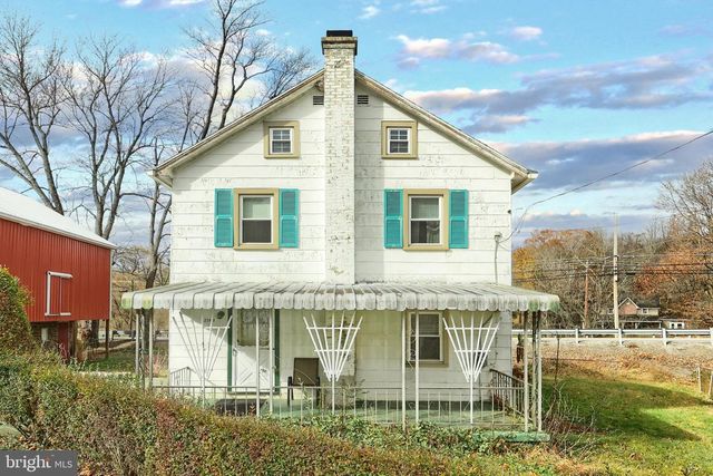 2783 GLEN ROCK RD, Glen Rock, PA 17327