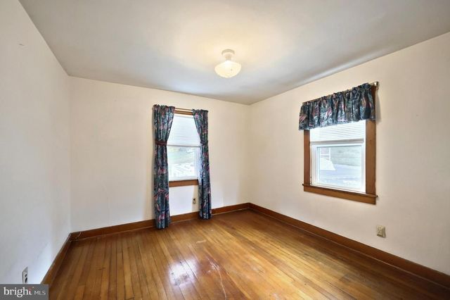 2783 GLEN ROCK RD, Glen Rock, PA 17327