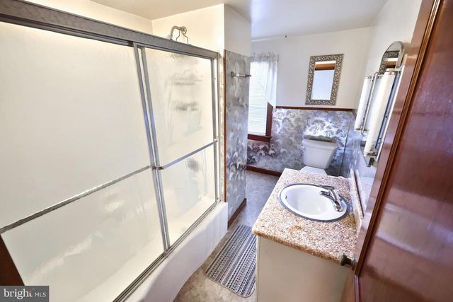 2783 GLEN ROCK RD, Glen Rock, PA 17327