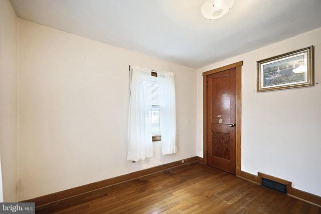 2783 GLEN ROCK RD, Glen Rock, PA 17327