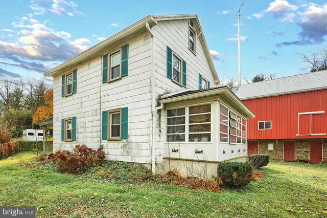 2783 GLEN ROCK RD, Glen Rock, PA 17327