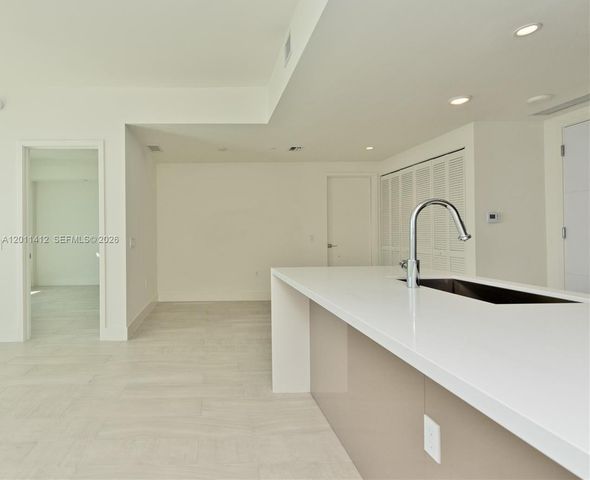 2000 Metropica Way 2206, Sunrise, FL 33323
