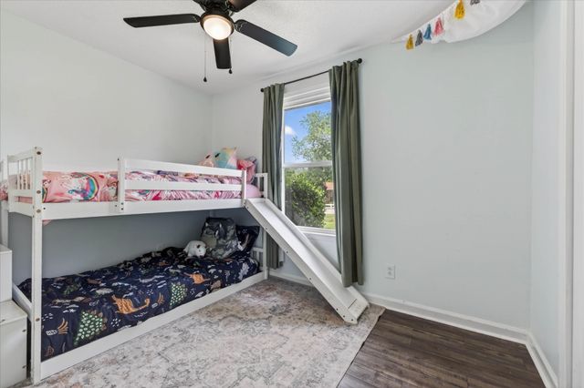 576 Cynthia Dr, Clarksville, TN 37042