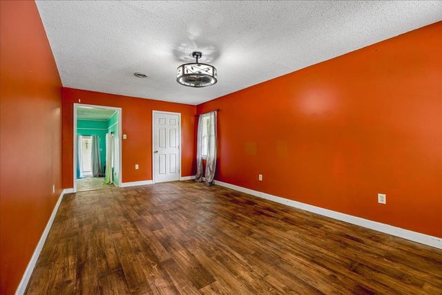 805 S SOMERVILLE ST, Somerville, TN 38068