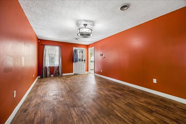 805 S SOMERVILLE ST, Somerville, TN 38068