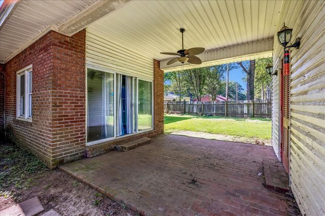 805 S SOMERVILLE ST, Somerville, TN 38068