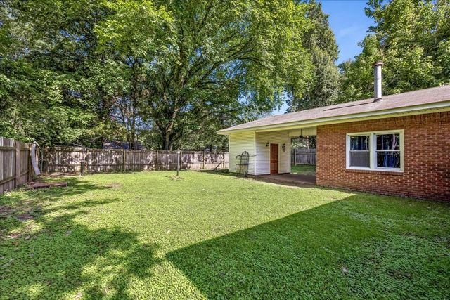 805 S SOMERVILLE ST, Somerville, TN 38068