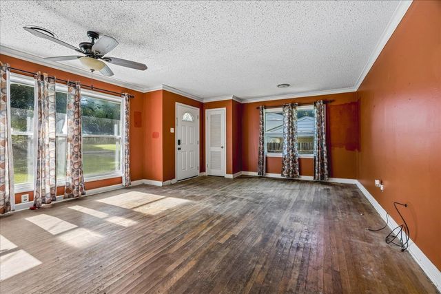 805 S SOMERVILLE ST, Somerville, TN 38068