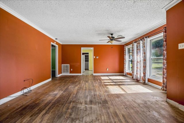 805 S SOMERVILLE ST, Somerville, TN 38068