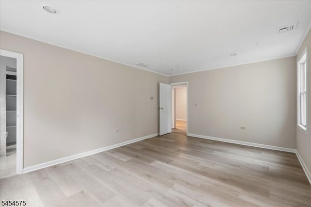 27 Inwood Rd, Berkeley Heights Twp., NJ 07922