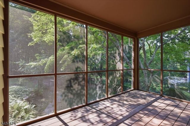 27 Inwood Rd, Berkeley Heights Twp., NJ 07922