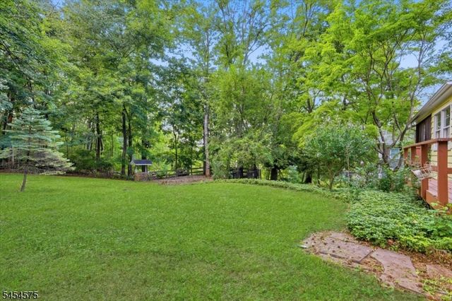 27 Inwood Rd, Berkeley Heights Twp., NJ 07922