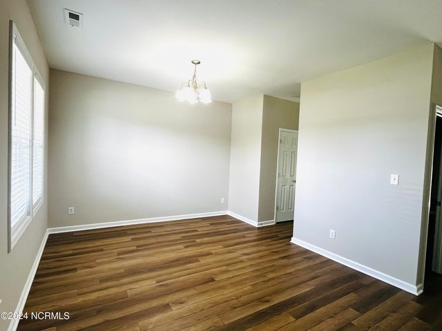 1044 Jade Lane, Winterville, NC 28590