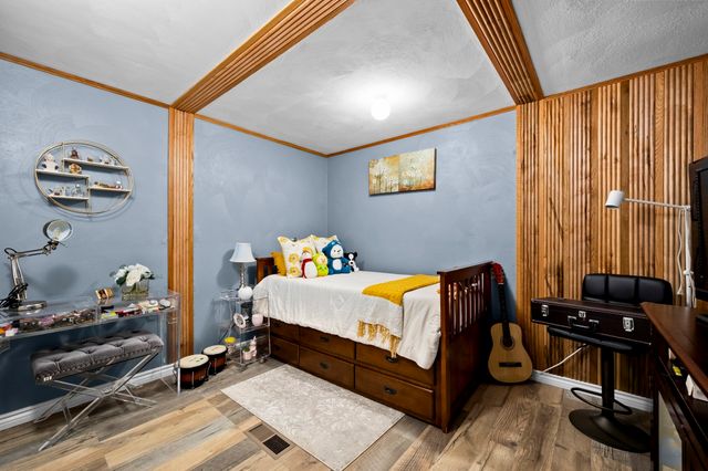 30 Juniper Ln 30, Tewksbury, MA 01876