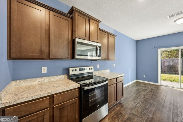 307 Cedar Breeze Drive, Kingsland, GA 31548