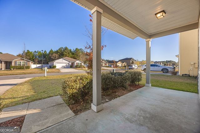 307 Cedar Breeze Drive, Kingsland, GA 31548