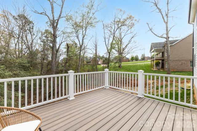 1928 46th Avenue Drive NE, Hickory, NC 28601