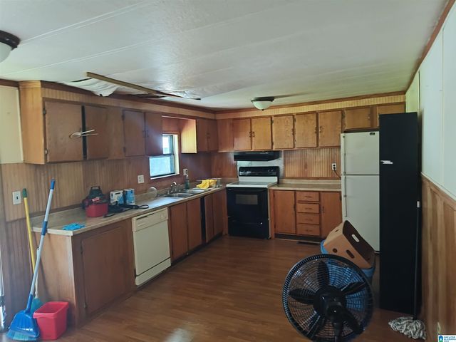 316 CENTER HILL ROAD, Sylacauga, AL 35150