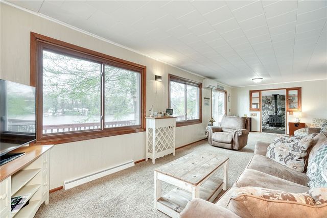 11737 Tompkins Point Road, Wolcott, NY 14590