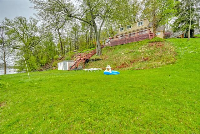 11737 Tompkins Point Road, Wolcott, NY 14590