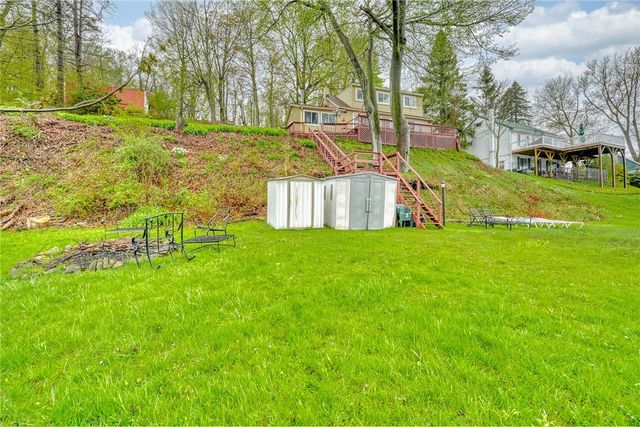 11737 Tompkins Point Road, Wolcott, NY 14590