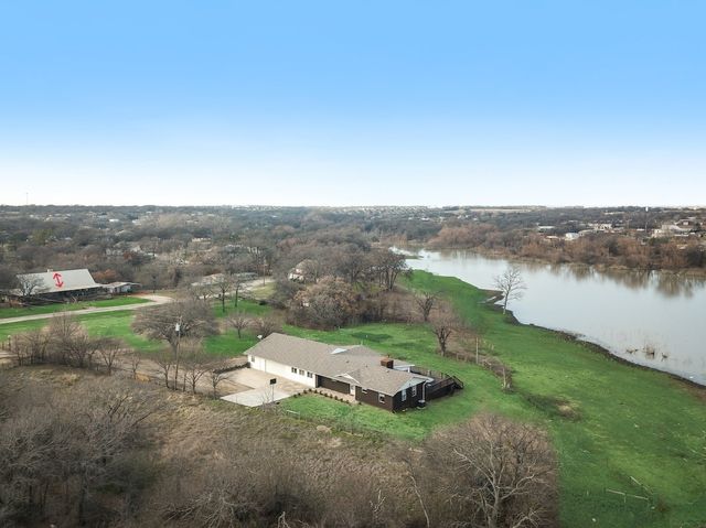 101 Cedar Drive, Little Elm, TX 75068