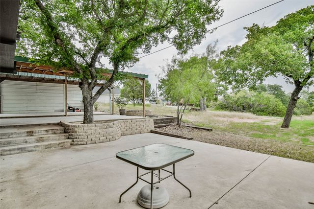 5711 Flint Drive, Granbury, TX 76048