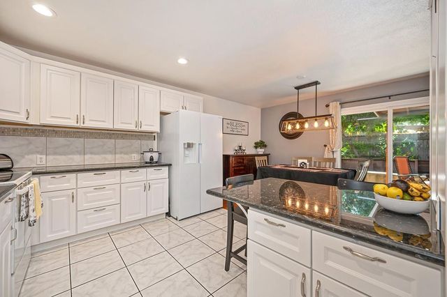 4740 Whitney Ave, Carmichael, CA 95608