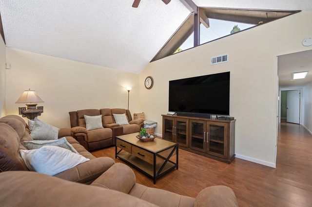 4740 Whitney Ave, Carmichael, CA 95608