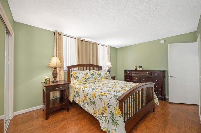 4740 Whitney Ave, Carmichael, CA 95608