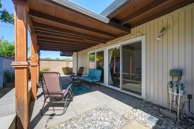 4740 Whitney Ave, Carmichael, CA 95608