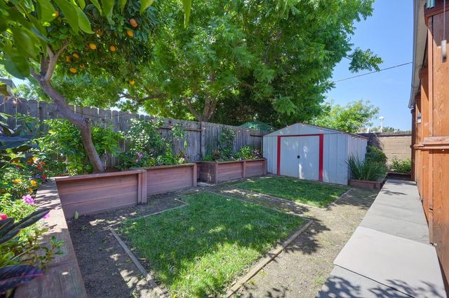 4740 Whitney Ave, Carmichael, CA 95608