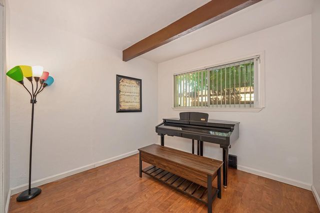 4740 Whitney Ave, Carmichael, CA 95608
