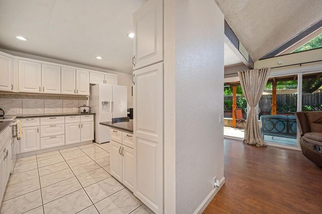 4740 Whitney Ave, Carmichael, CA 95608