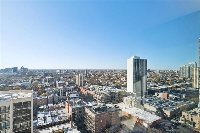 1560 N Sandburg Terrace 2607J, Chicago, IL 60610