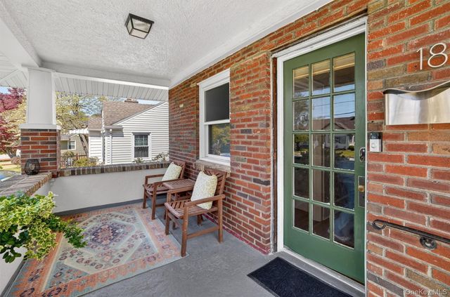 18 2nd Avenue, Ossining, NY 10562