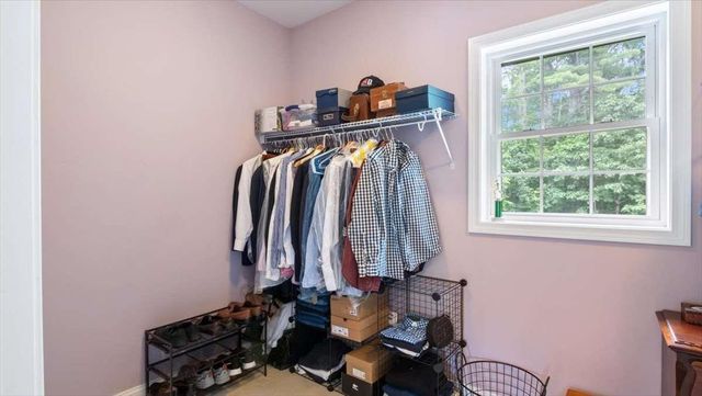 16 Horseshoe Road, Windham, NH 03087