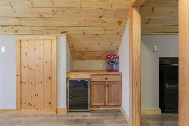 16 Horseshoe Road, Windham, NH 03087