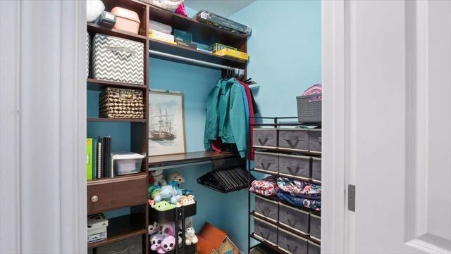 16 Horseshoe Road, Windham, NH 03087