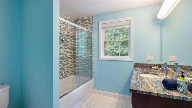 16 Horseshoe Road, Windham, NH 03087