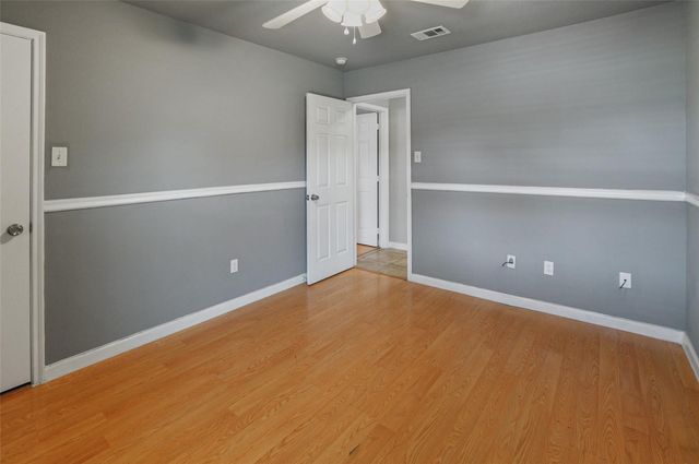 2627 Carmen Drive, Grand Prairie, TX 75052