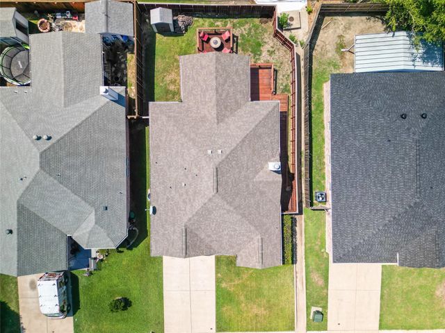 2627 Carmen Drive, Grand Prairie, TX 75052