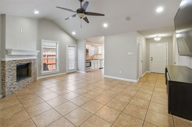 2627 Carmen Drive, Grand Prairie, TX 75052