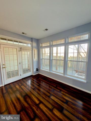 15044 DANEHURST CIR, Gainesville, VA 20155