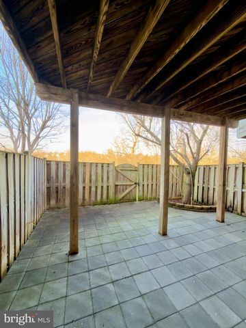 15044 DANEHURST CIR, Gainesville, VA 20155