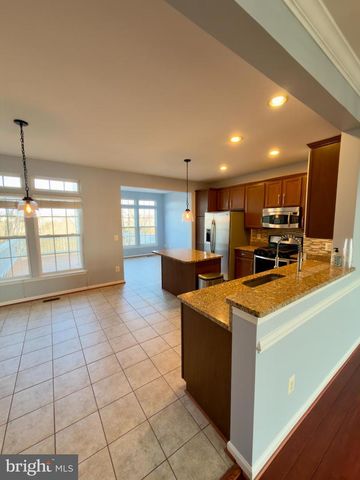 15044 DANEHURST CIR, Gainesville, VA 20155