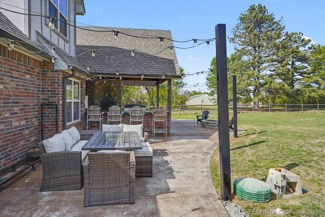 2135 S 280th East Avenue, Catoosa, OK 74015